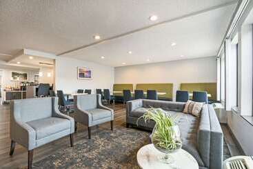 Super 8 Motel