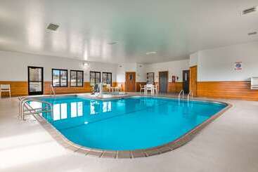 Super 8 Motel