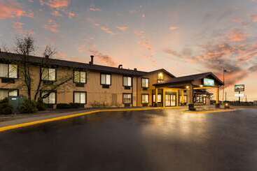 Super 8 Motel