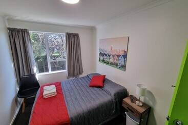 هتل Stay Timaru