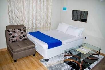 Alpha House Resort