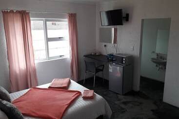 مبيت وإفطار Lientjies Guest House