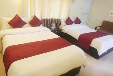 هتل Bed Rock