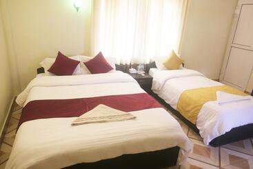هتل Bed Rock