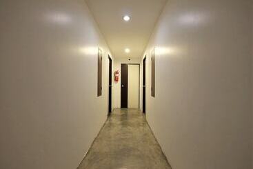 هتل Ma U Sabai By Oyo Rooms