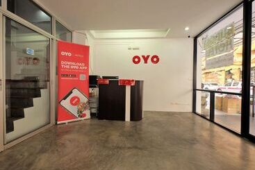 هتل Ma U Sabai By Oyo Rooms