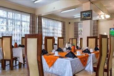 هتل Milele Resort Nakuru
