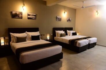 هتل Pine Hill Residence