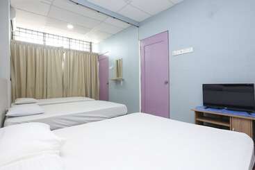 هتل Spot On 89796 D Noor Budget Inn