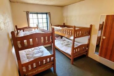 پانسیون Lodge Canada