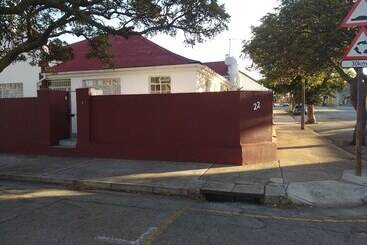 پانسیون Steps Guest House