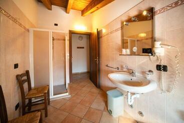 هتل Albergo Al Platano