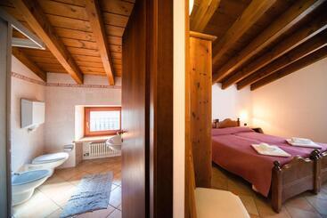هتل Albergo Al Platano