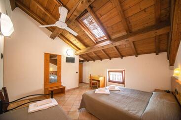 هتل Albergo Al Platano