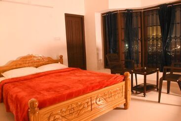 هتل Ulo Maha Villa And Cottage