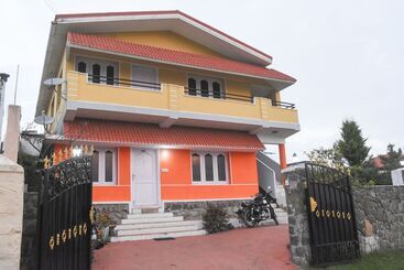 هتل Ulo Maha Villa And Cottage