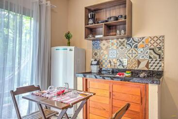 I9 Embaú Flats & Suites