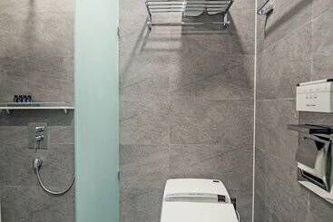 Doo Hotel & Guesthouse Hostel