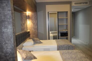 Ereza Otel
