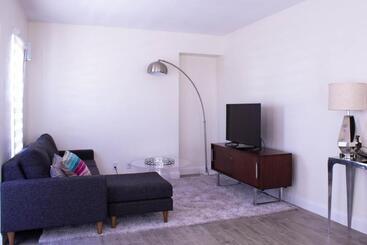 هتل Cavendish Heights Suites