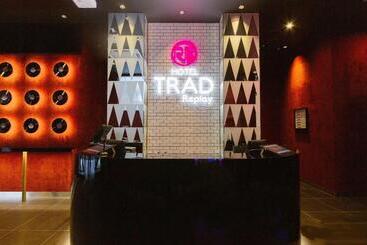 هتل Trad Replay