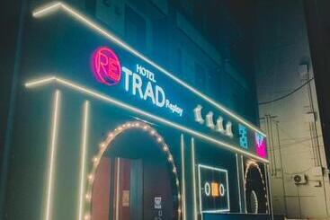 هتل Trad Replay