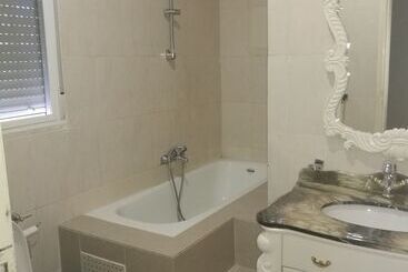 پانسیون Casa Suit Capir