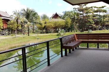 آپارتمانهای توریستها Villa Warin Khao Lak