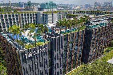 استراحتگاه The Outpost Hotel Sentosa By Far East Hospitality