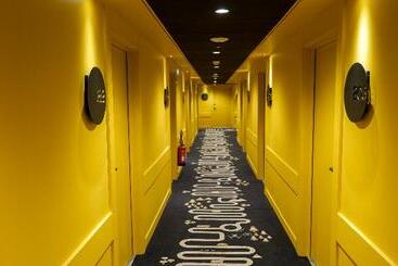 Plan B Hotel   Living Chamonix