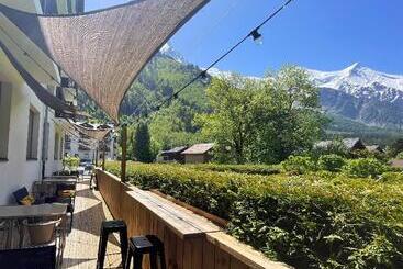 Plan B Hotel   Living Chamonix