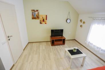 پانسیون Radman's House