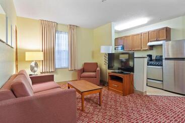 هتل Extended Stay America Suites  Richmond  Glen Allen  Short Pump