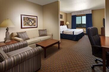 هتل Roosevelt Grand Dakota, Surestay Collection By Best Western