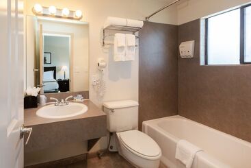هتل The Grove West Seattle Inn