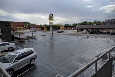 هتل Tomahawk Motor Lodge
