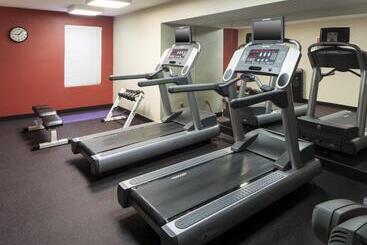 هتل Towneplace Suites Dallas Arlington North
