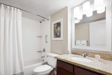 هتل Towneplace Suites Tempe At Arizona Mills Mall