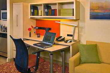 هتل Towneplace Suites Tempe At Arizona Mills Mall