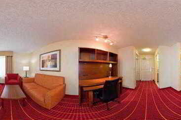 هتل Towneplace Suites Tempe At Arizona Mills Mall