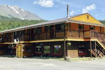 Trail Lake Lodge - Seward