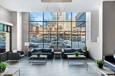 هتل Travelodge By Wyndham Downtown Chicago