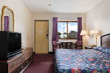 هتل Travelodge By Wyndham Niagara Falls   New York