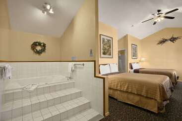 هتل Travelodge By Wyndham Wenatchee