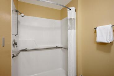 هتل Travelodge By Wyndham Wenatchee