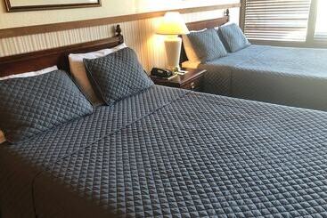 مُتل Timber Lodge Inn