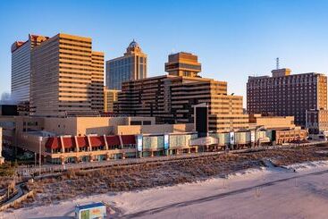 استراحتگاه Tropicana Atlantic City