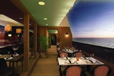 استراحتگاه Tropicana Atlantic City