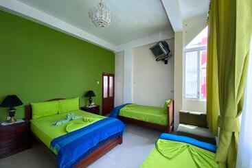 هاستل Hostal Puerto Azul