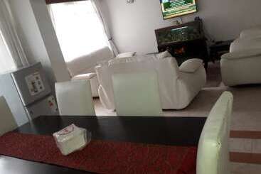 تختخواب و صبحانه Maurica Homes